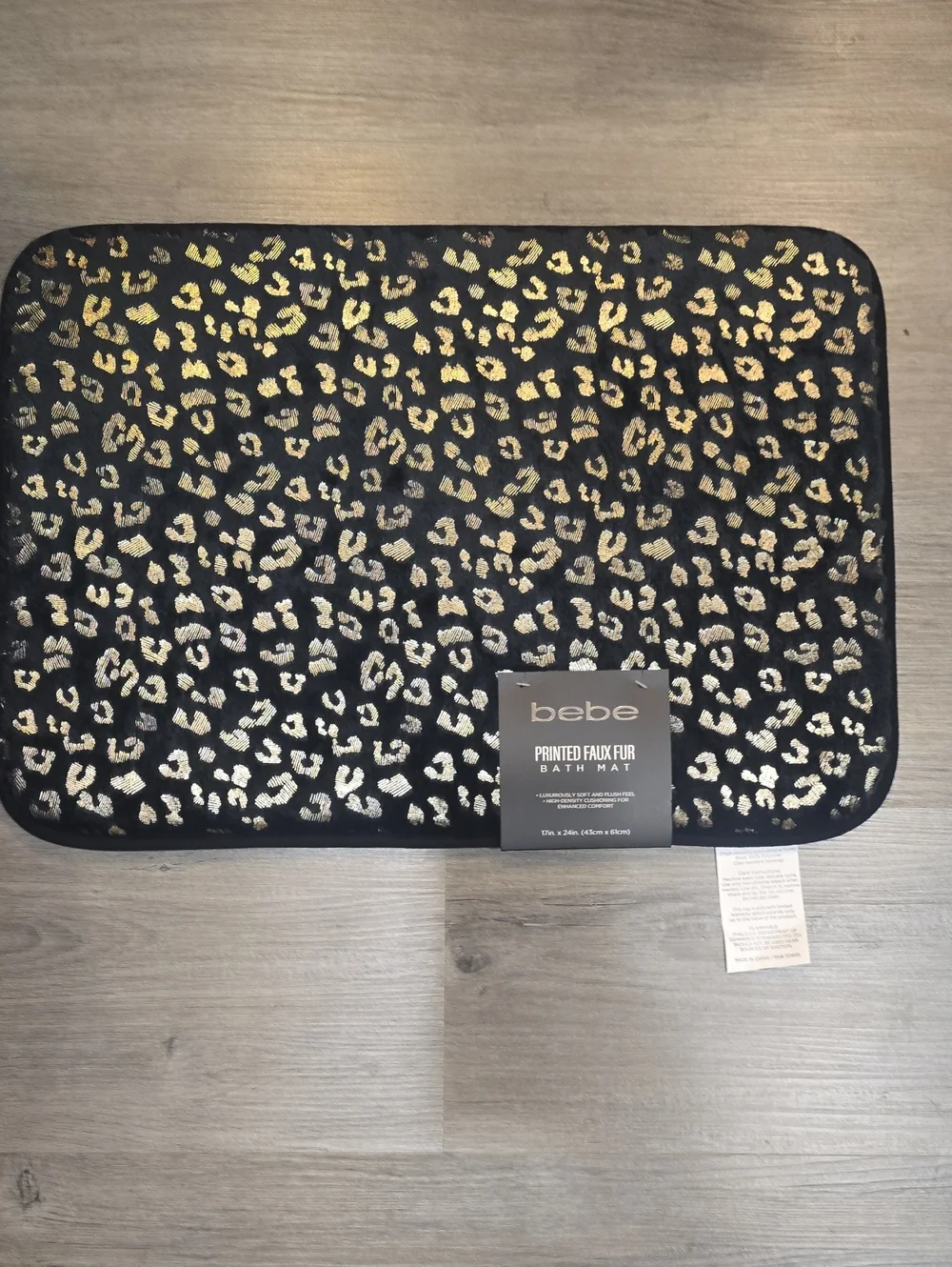 Bebe Metallic Leopard Print Faux Fur Bath Mat